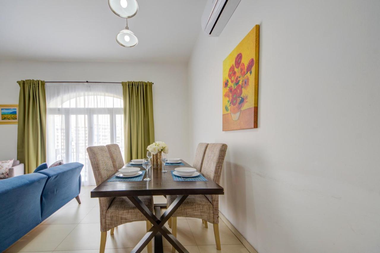 St Julians 2 Bedroom Apartment With Commanding Seaviews By Shortletsmalta Saint Julian's Екстериор снимка